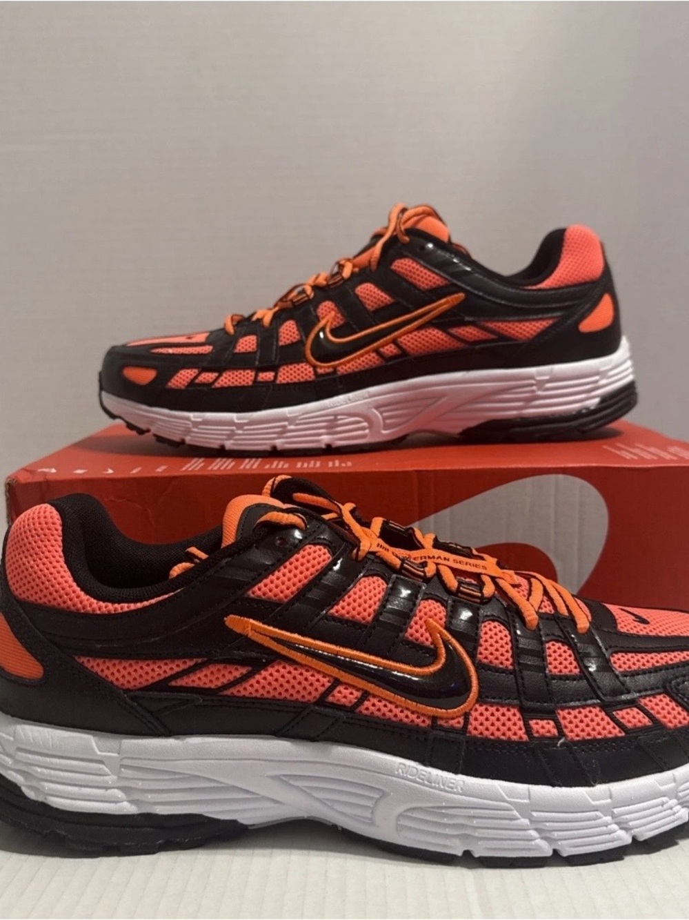 Nike P 6000 Hyper Crimson Mens Size 12 White Metallic Silver Black CD6404 801